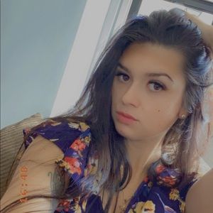 Meet your Posher, Megan